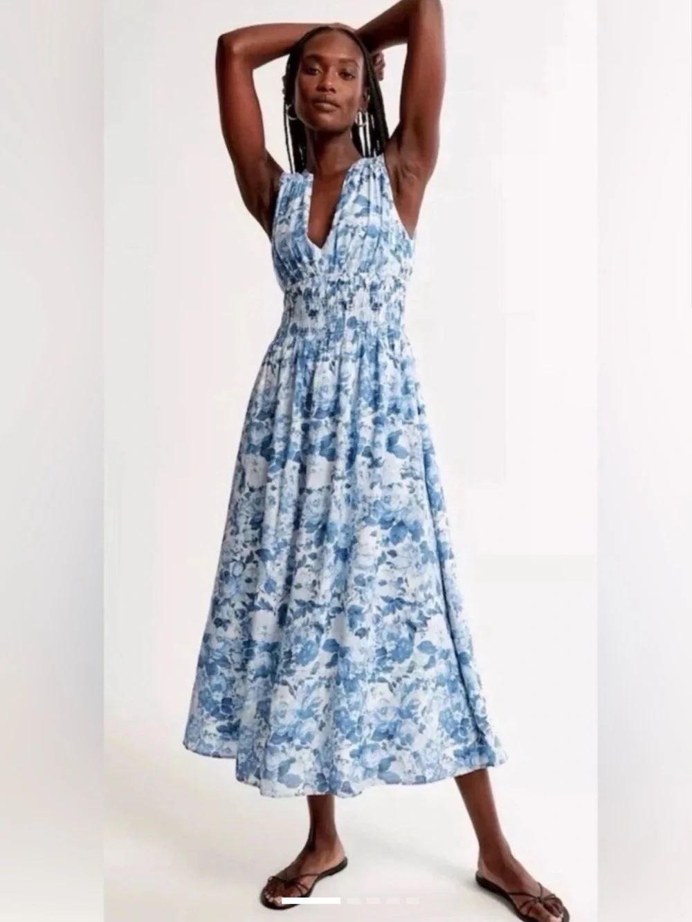 Abercrombie & Fitch Blue Floral V-Neck Maxi Dress